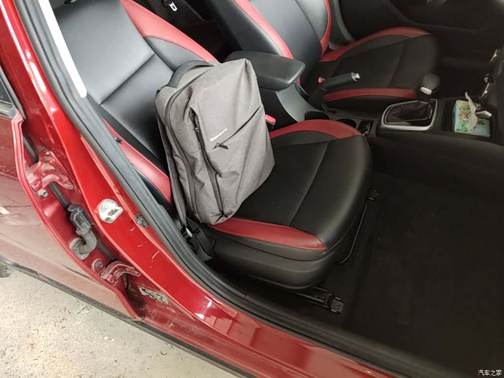 Kia KX, 2018 25