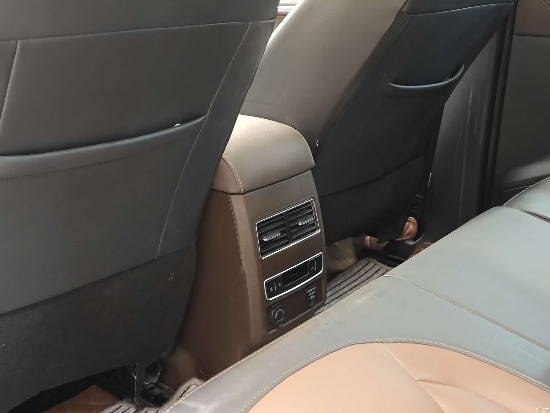 DongFeng X6, 2017 23