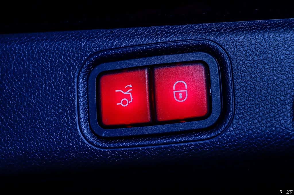 Mercedes-Benz E-Class, 2021 33