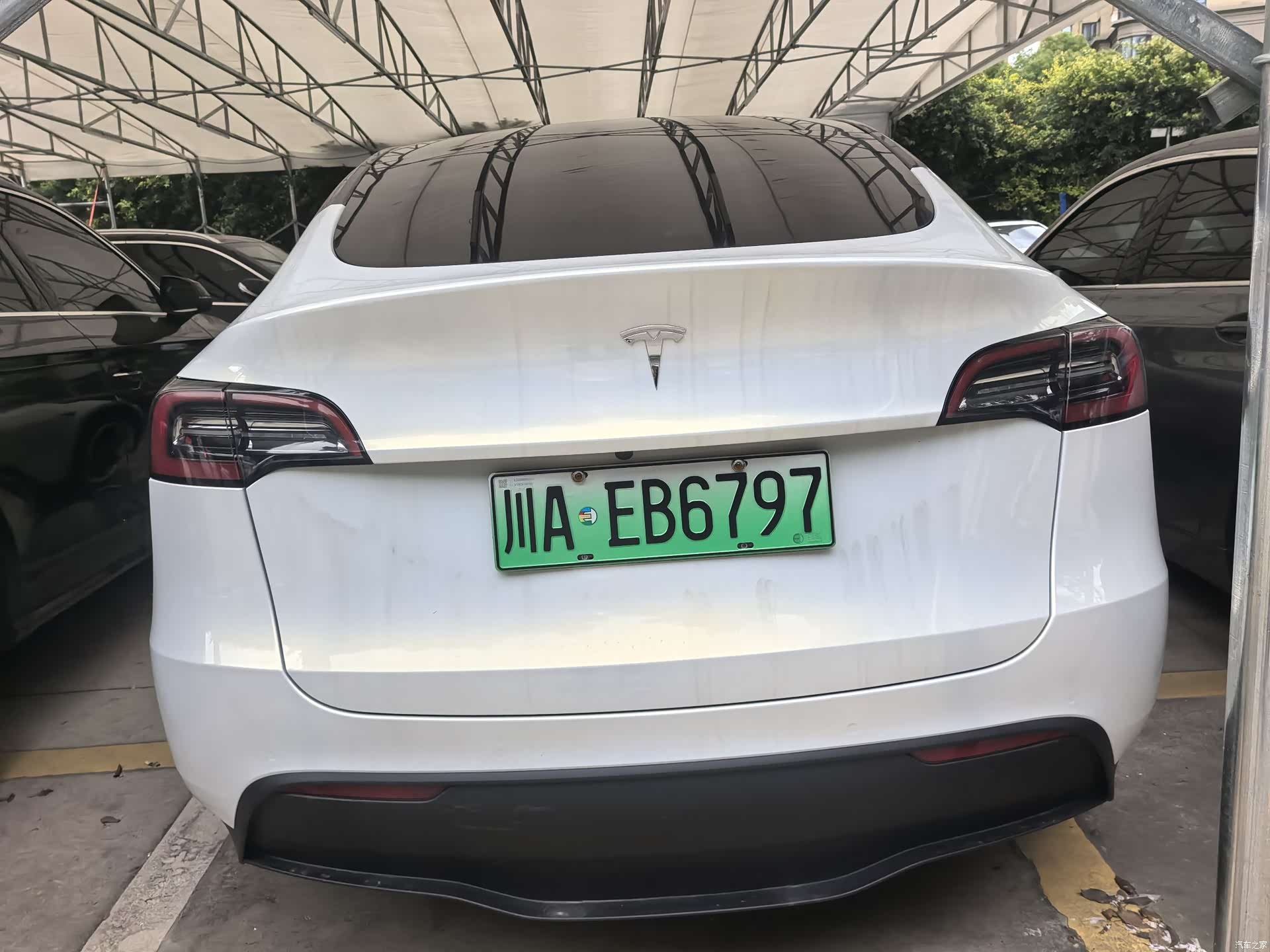 Tesla Model Y, 2022 12