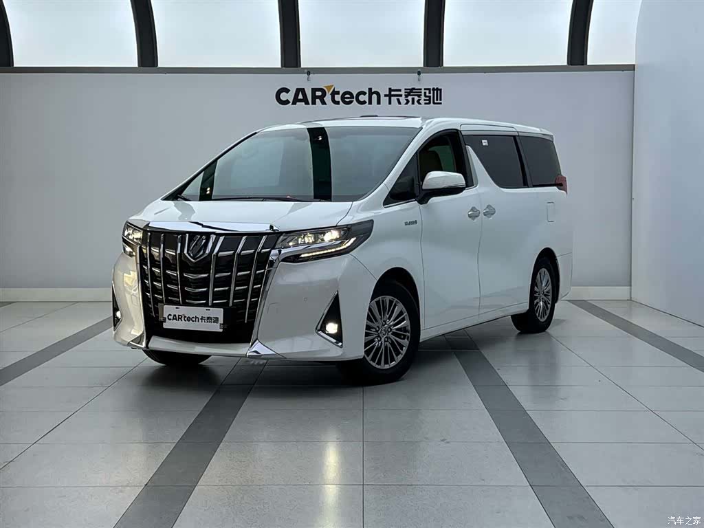 Toyota Alphard, 2022 1