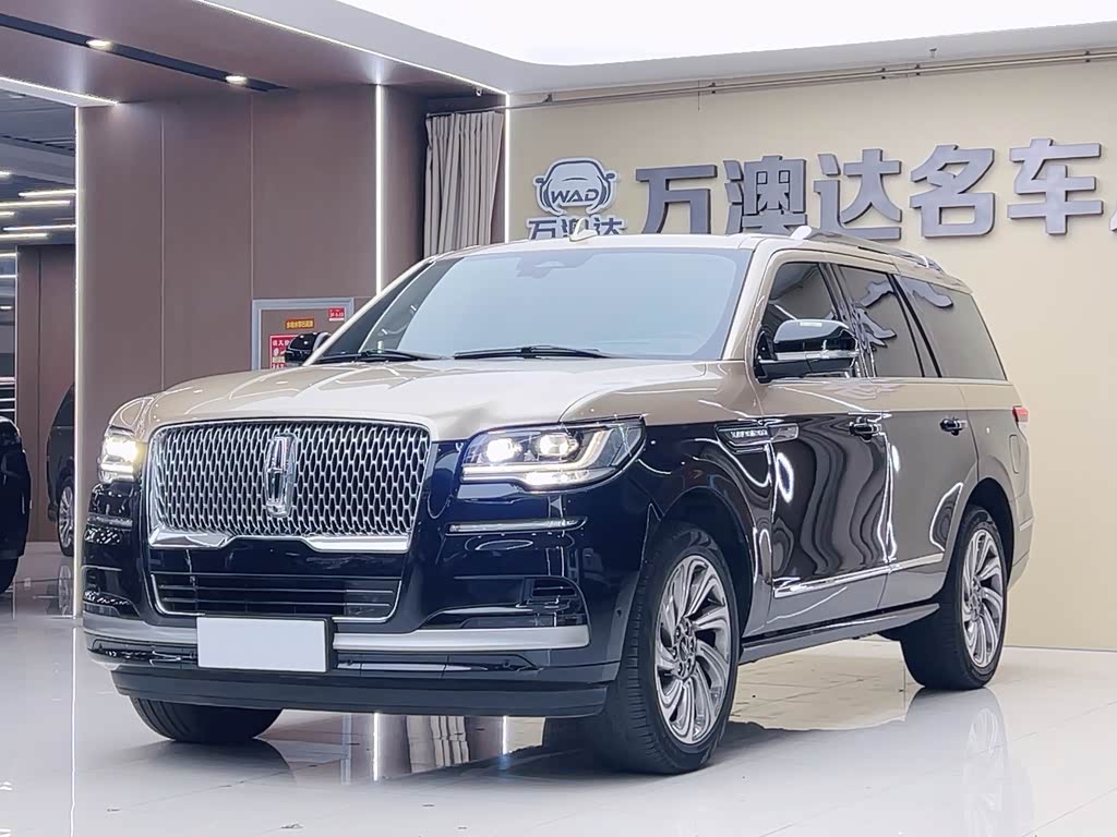 Lincoln Navigator