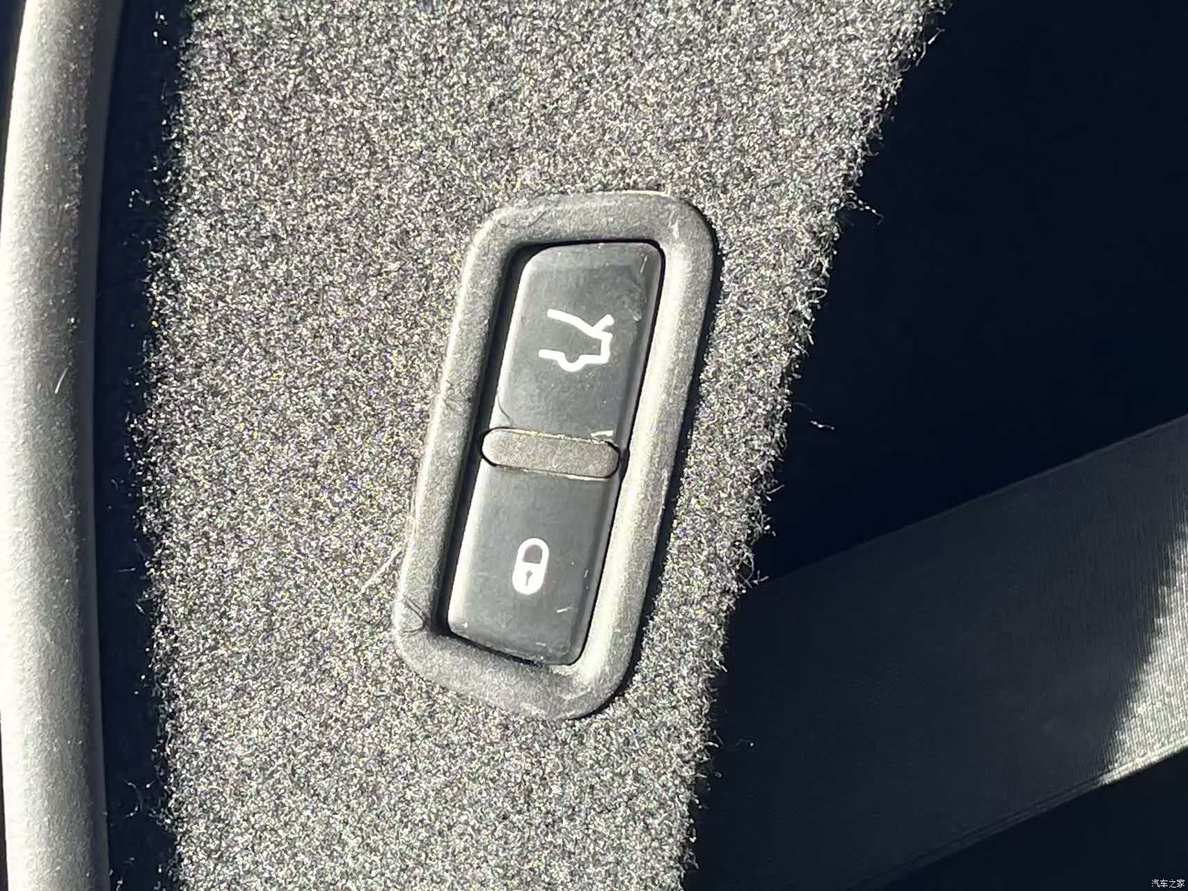 Maserati Levante, 2017 9