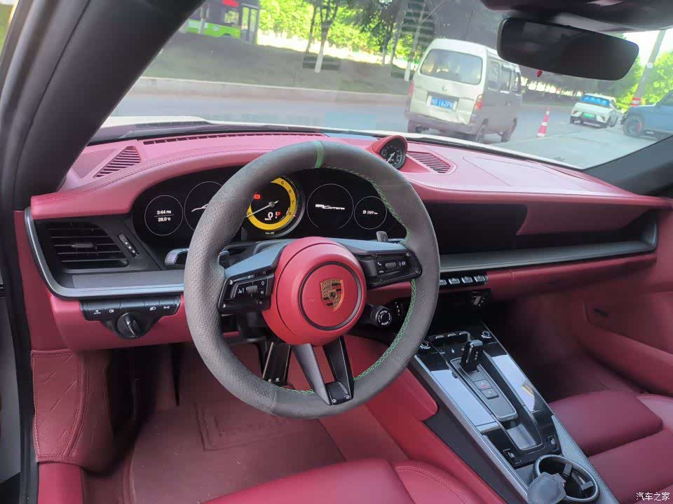 Porsche 911, 2023 все фото