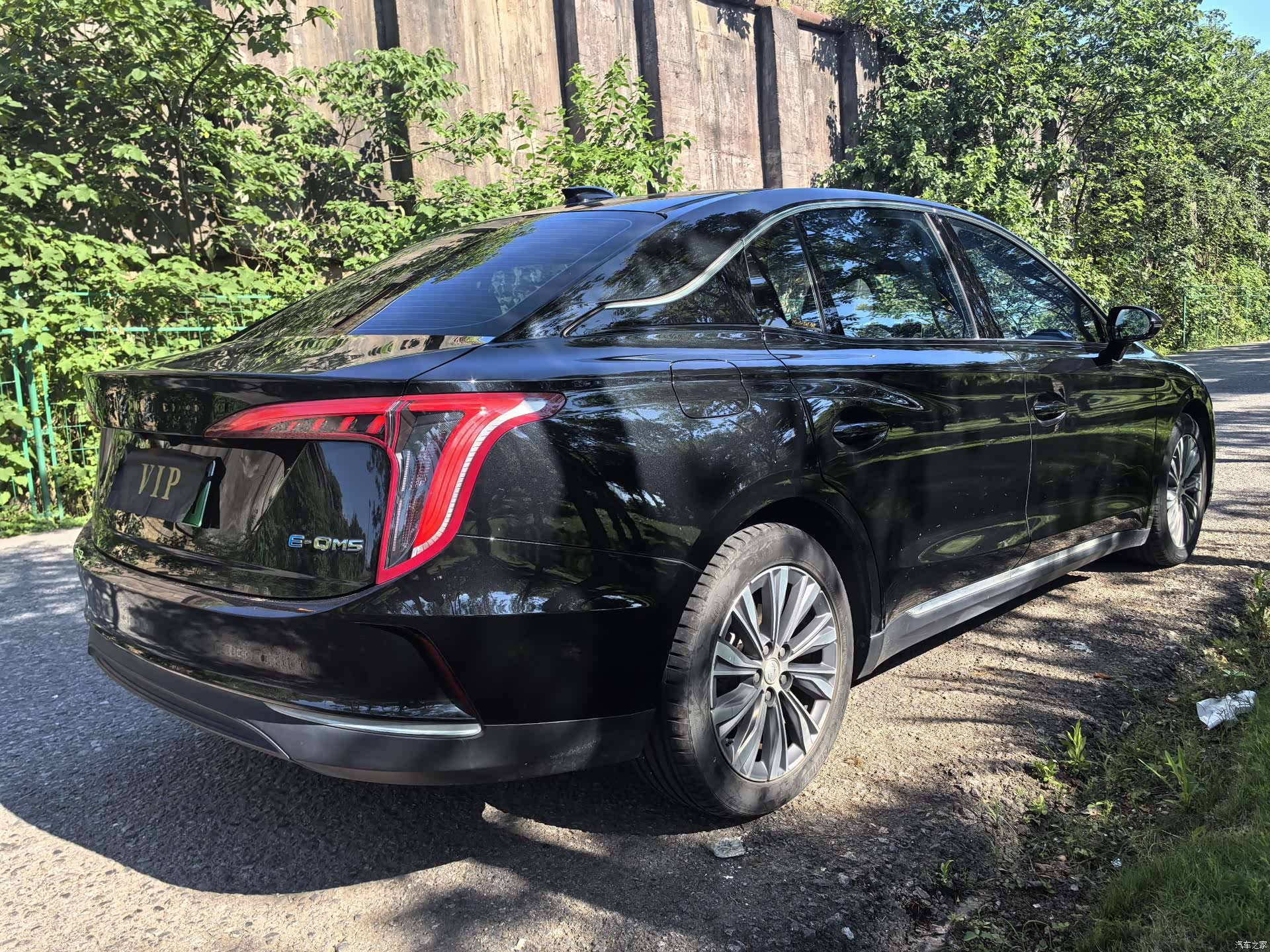 Hongqi QM5, 2023 8