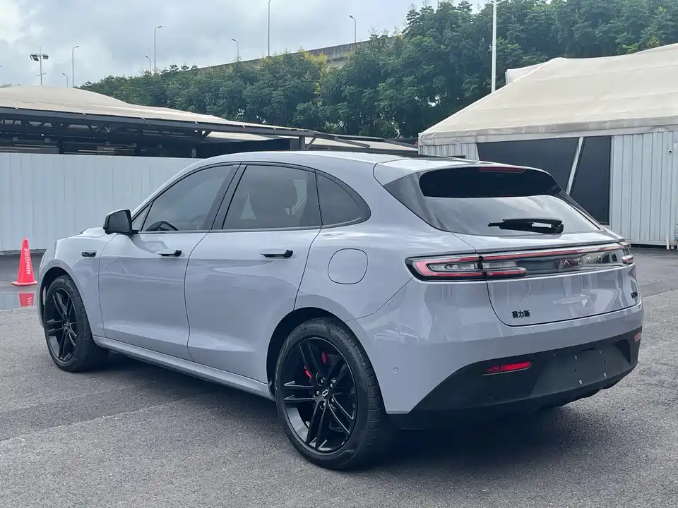 HarmonyOS Ask the world M5