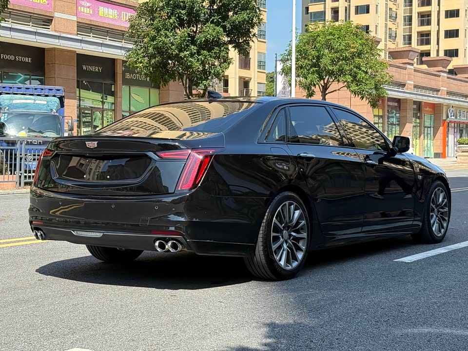 Cadillac CT6