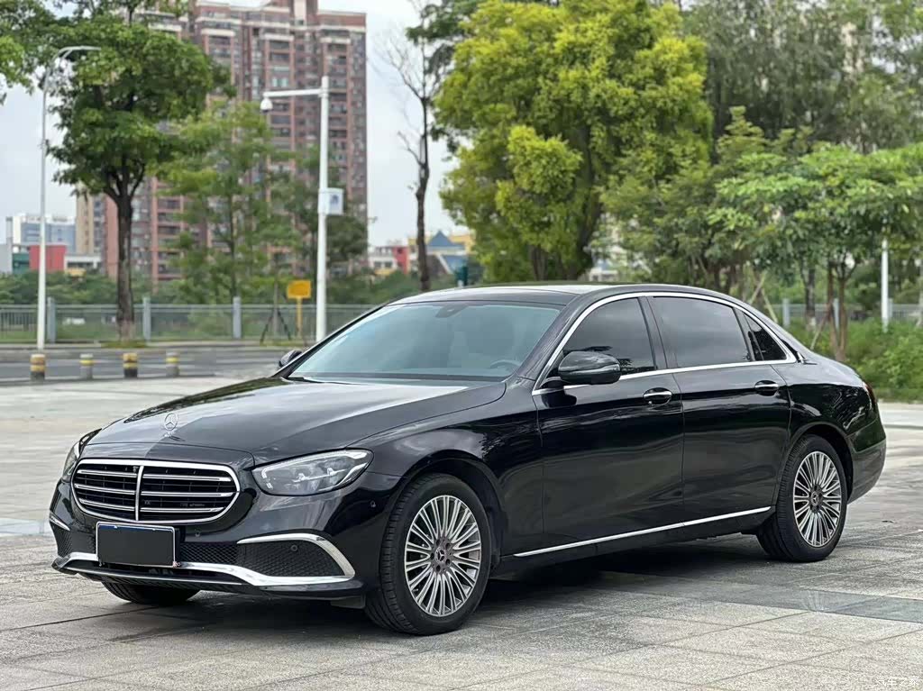 Mercedes-Benz E-Class, 2022 1