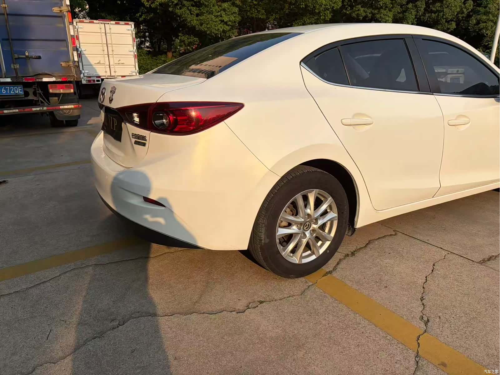 Mazda Mazda3, 2017 10
