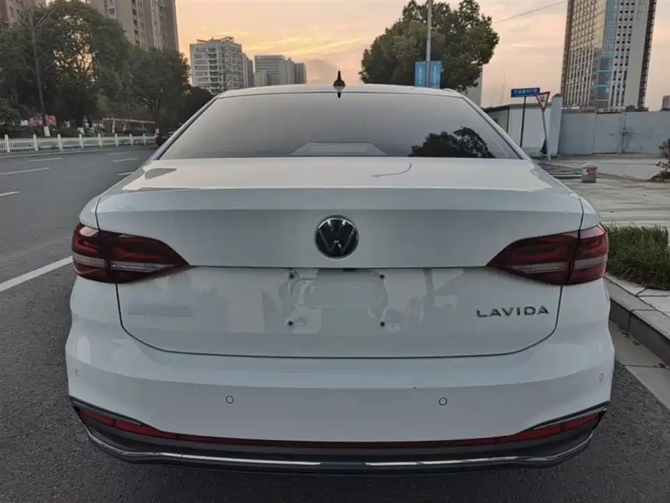 Volkswagen Lavida