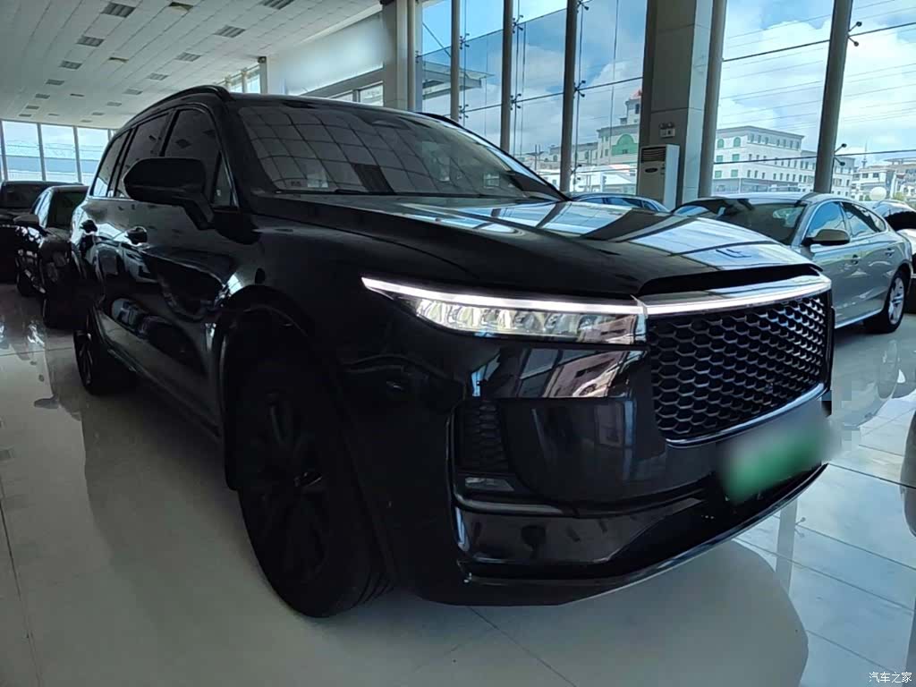 Li Auto ONE, 2022 4