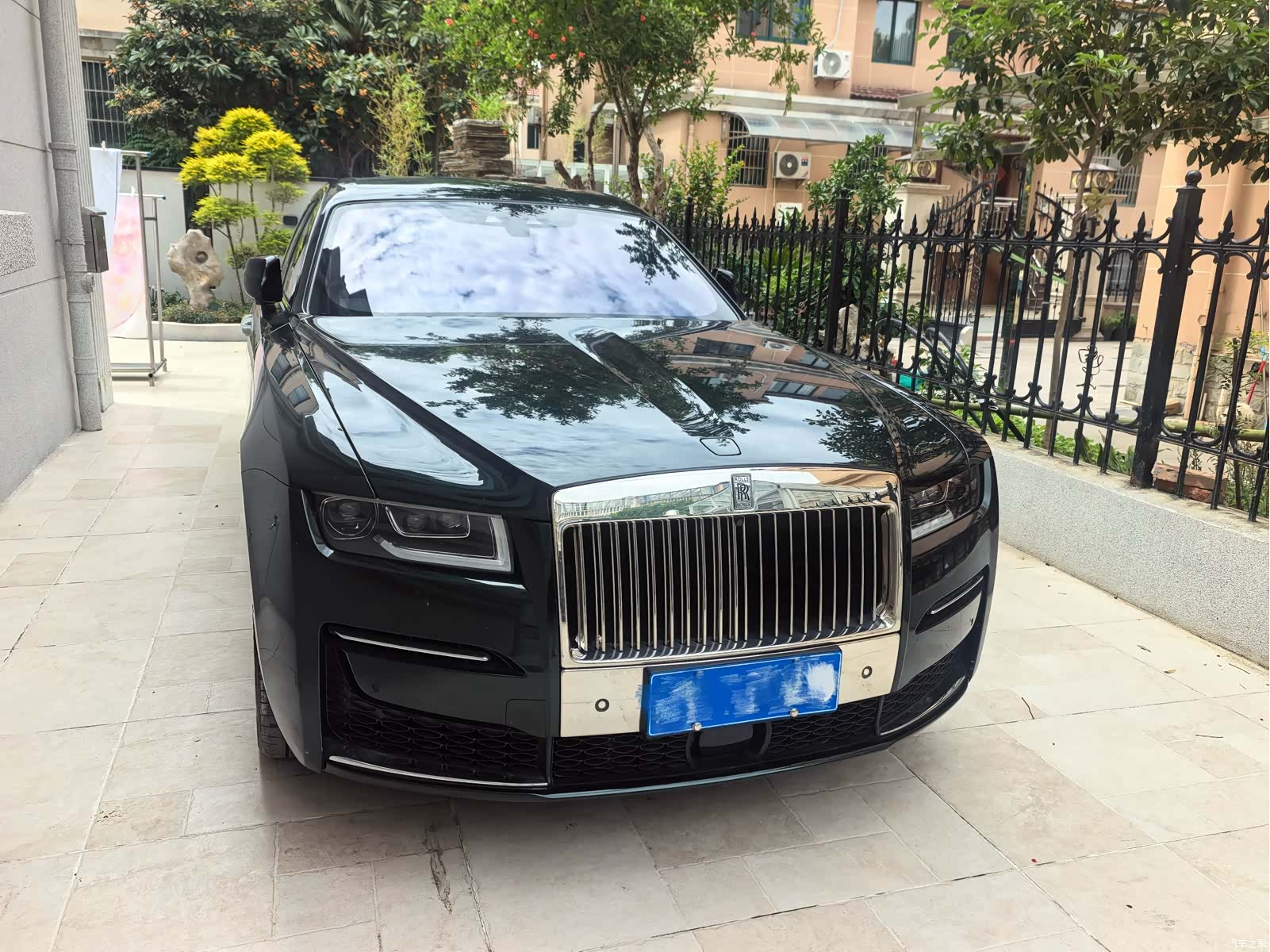 Rolls-Royce Ghost