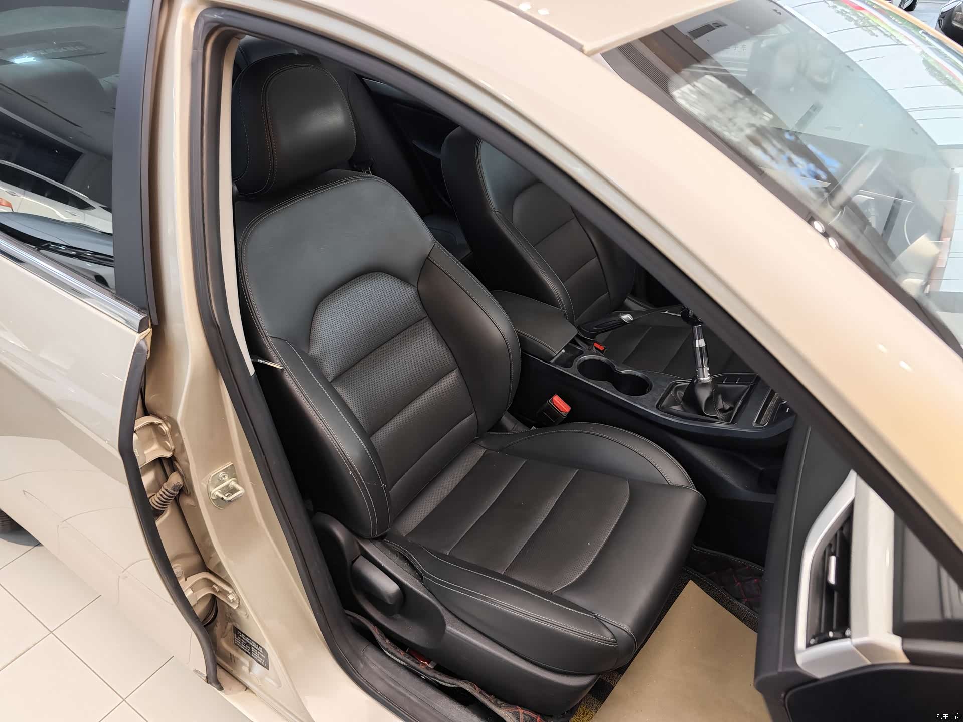 Geely Emgrand, 2021 31