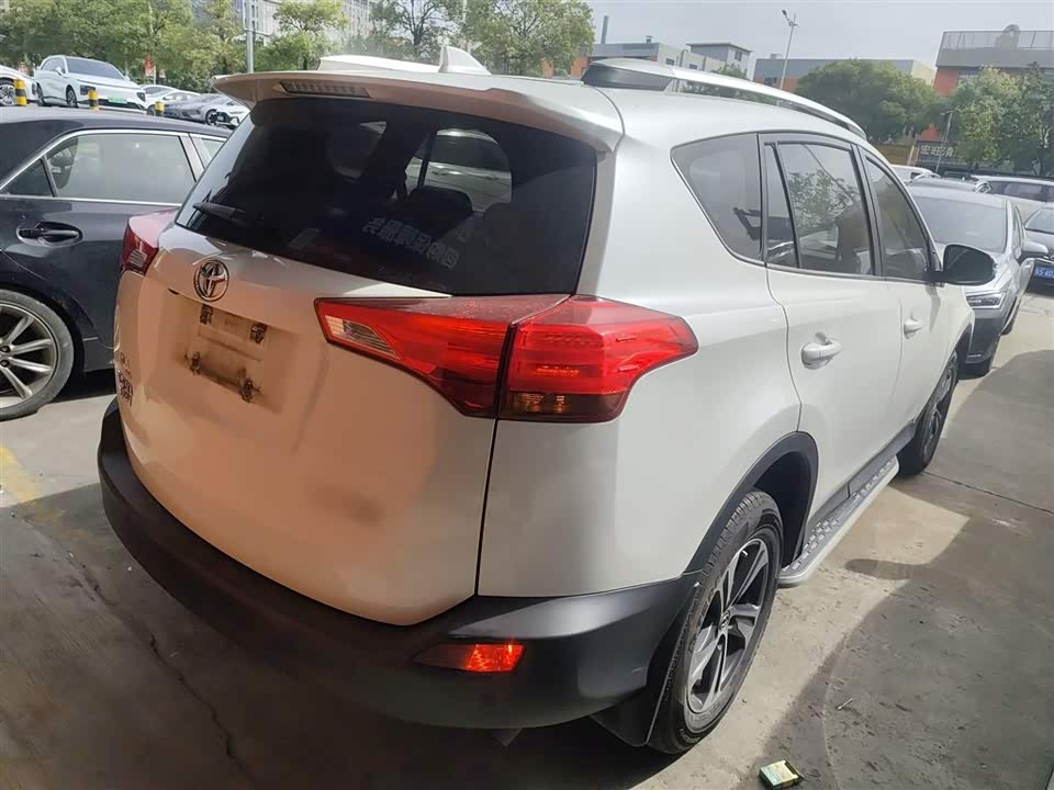 Toyota RAV4 Rongfang