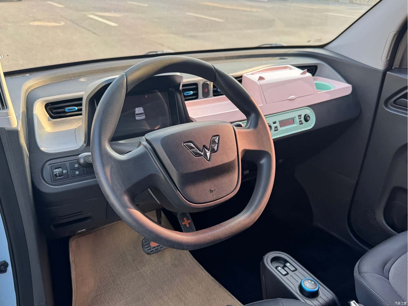 Wuling MINIEV, 2021 6