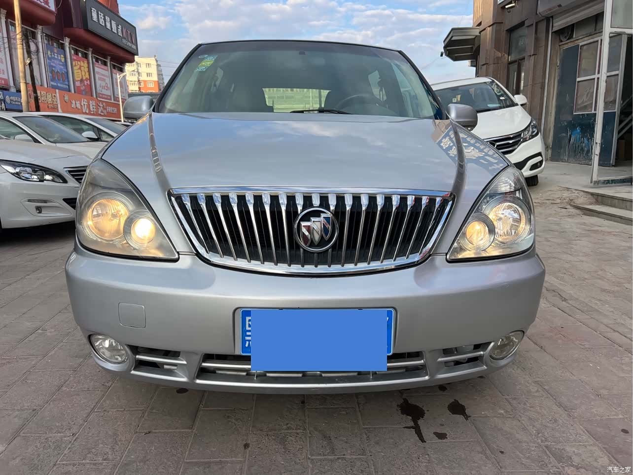 Buick GL8, 2013 2