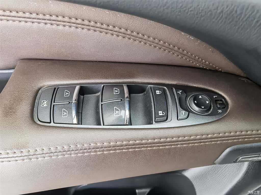 Infiniti QX60, 2015 9