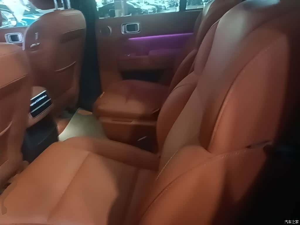 Li Auto L8, 2023 17