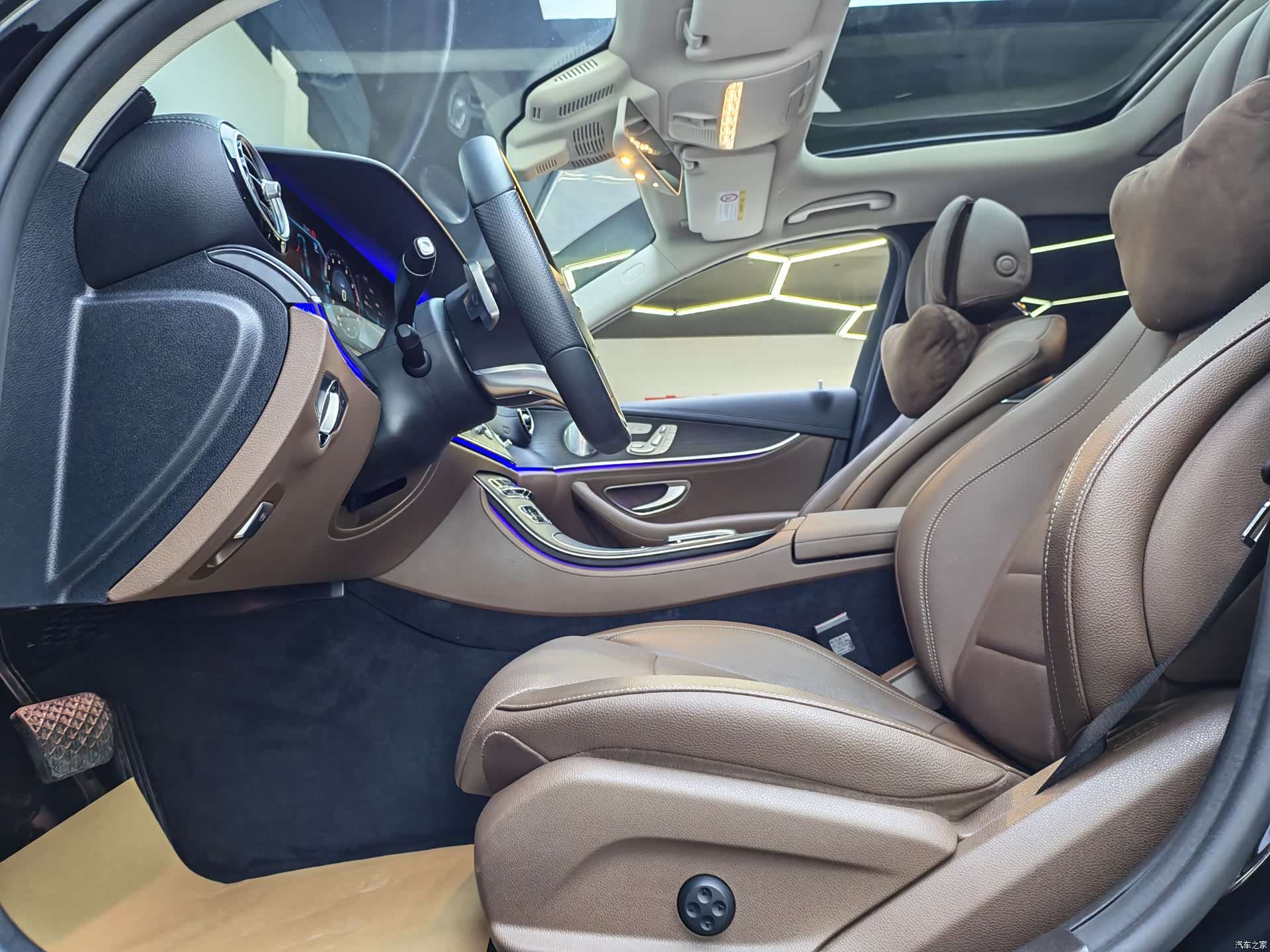 Mercedes-Benz E-Class, 2020 13