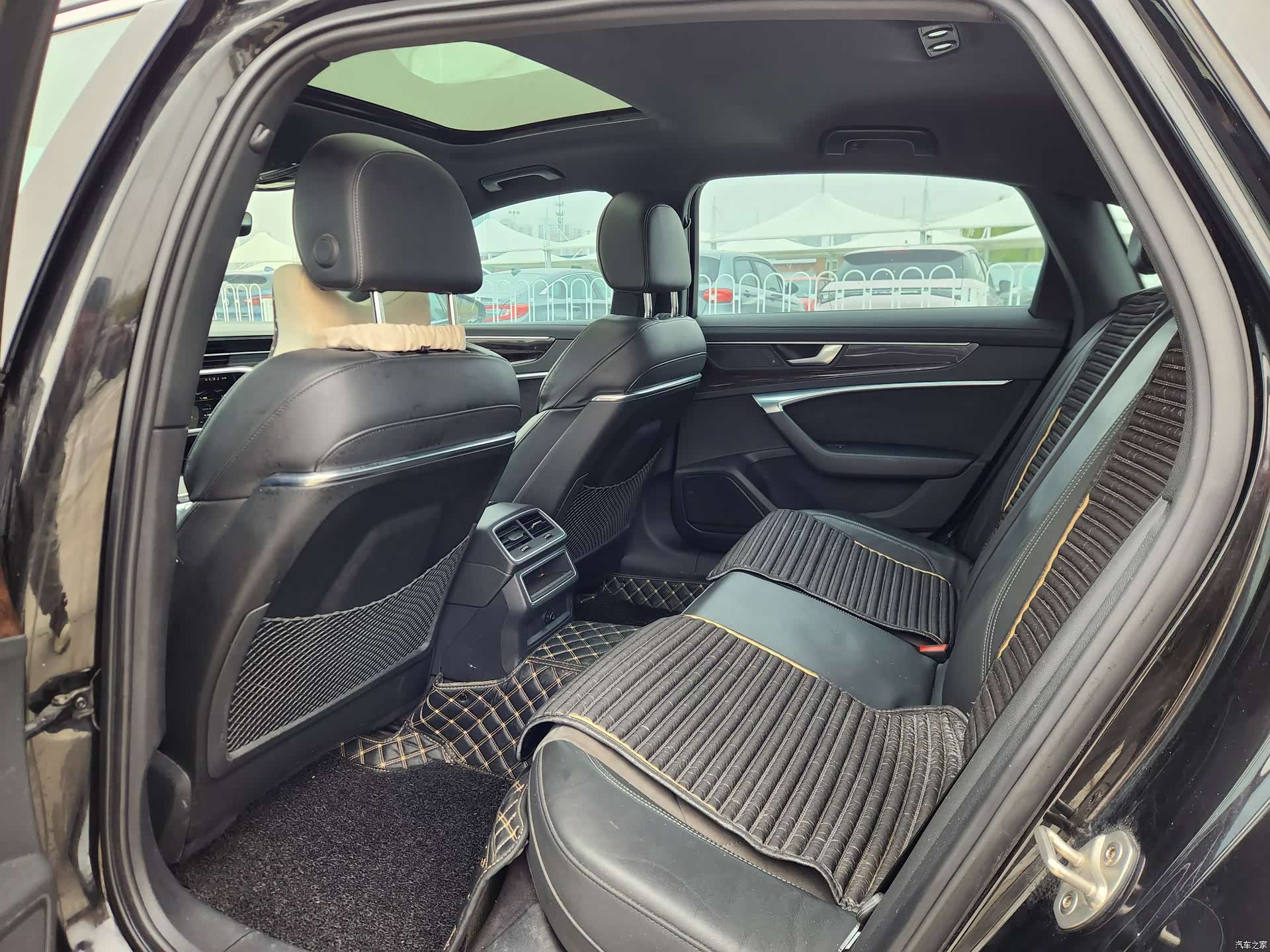 Audi A6L, 2019 9