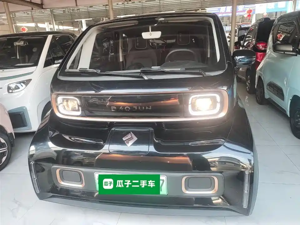 Baoding KiWi EV