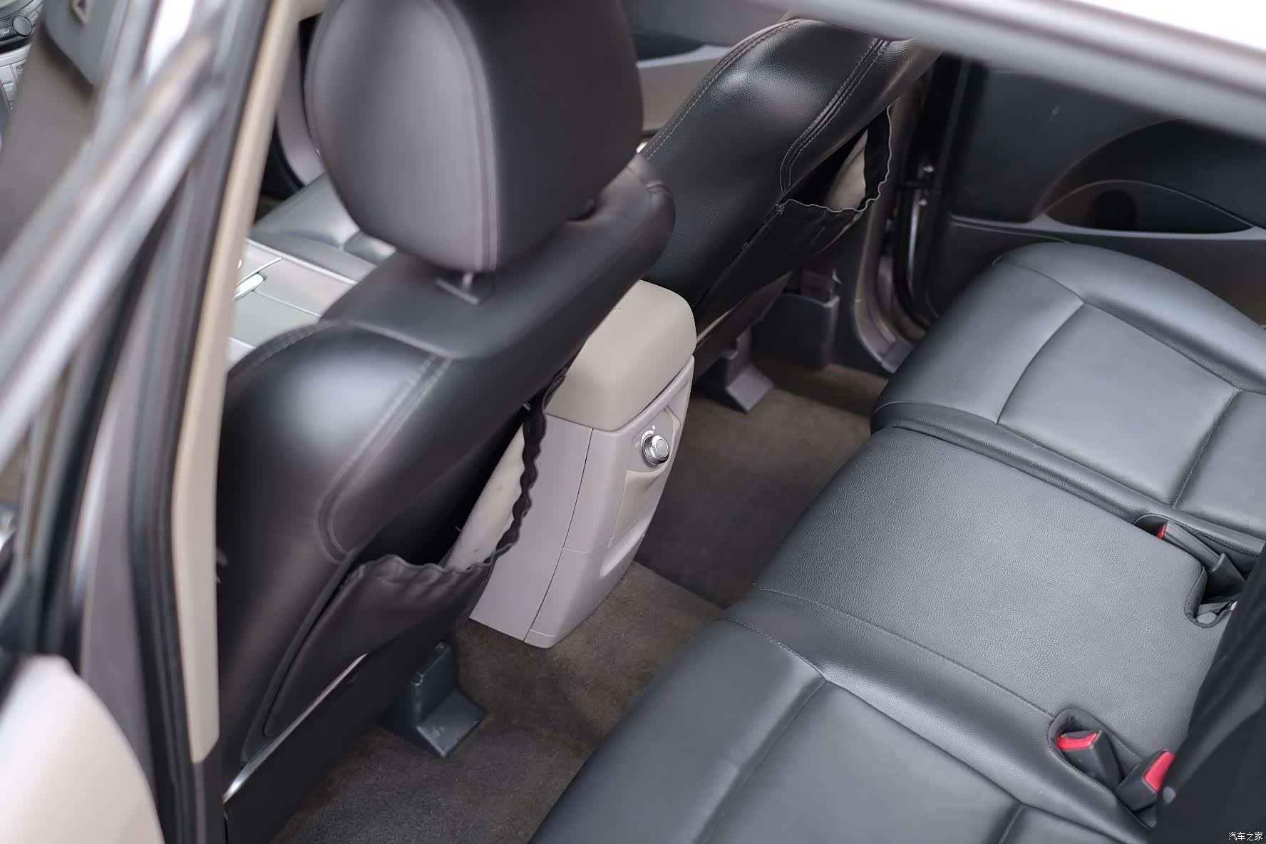 Subaru 3.6R, 2008 27