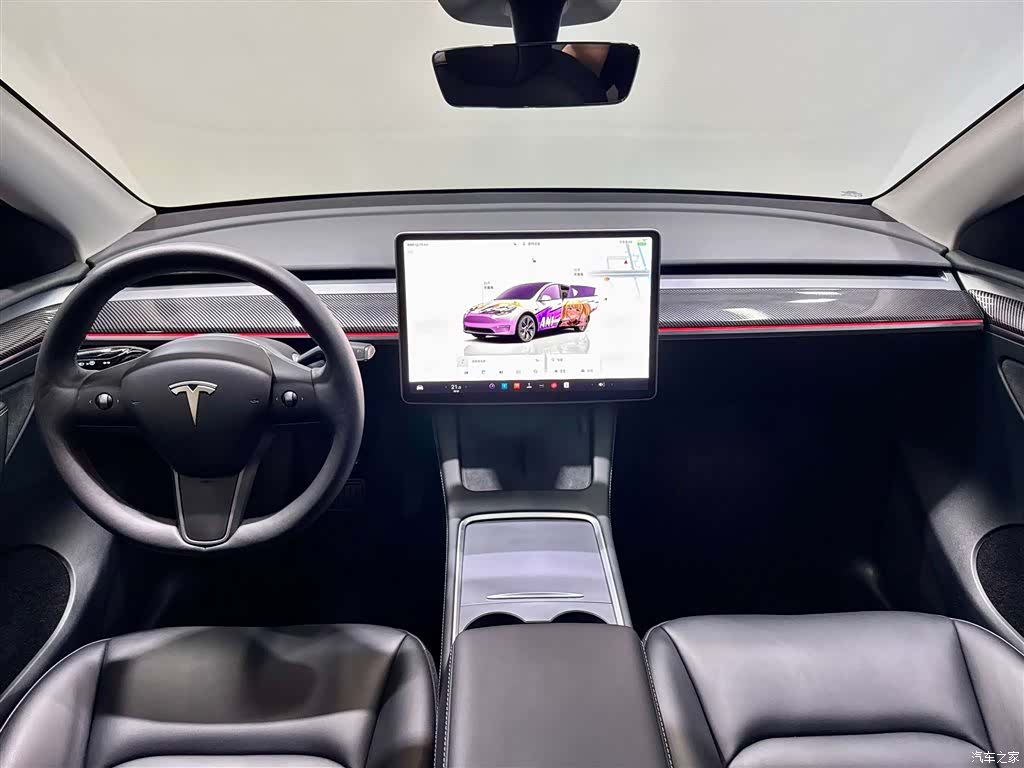 Tesla Model Y, 2024 13