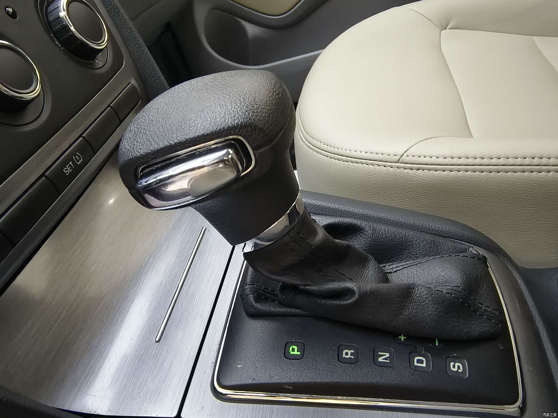 Skoda Octavia, 2012 15