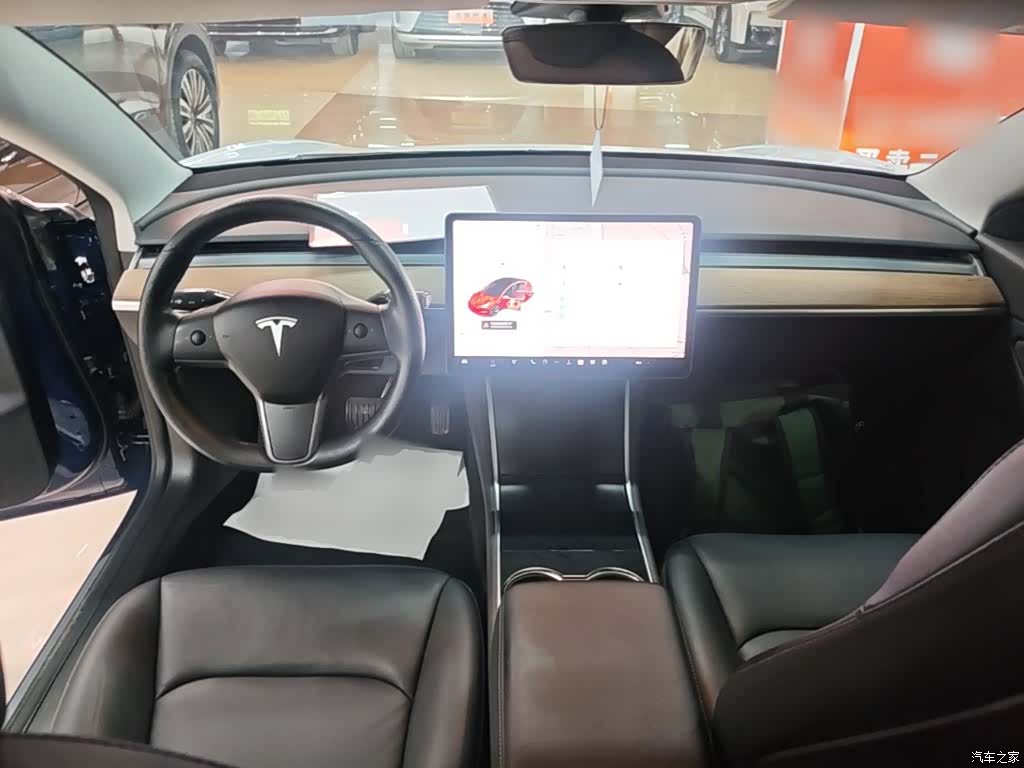 Tesla Model 3, 2019 10