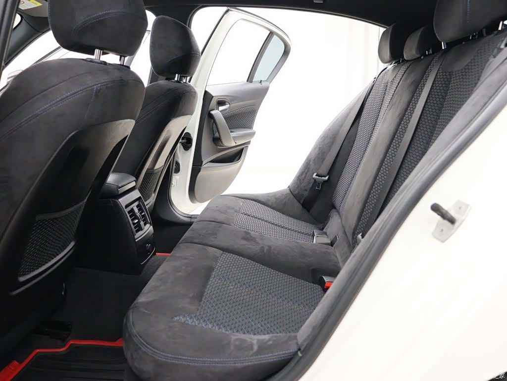 BMW 1 Series, 2017 6