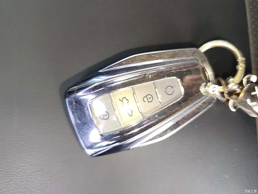 Geely Coolray, 2020 9