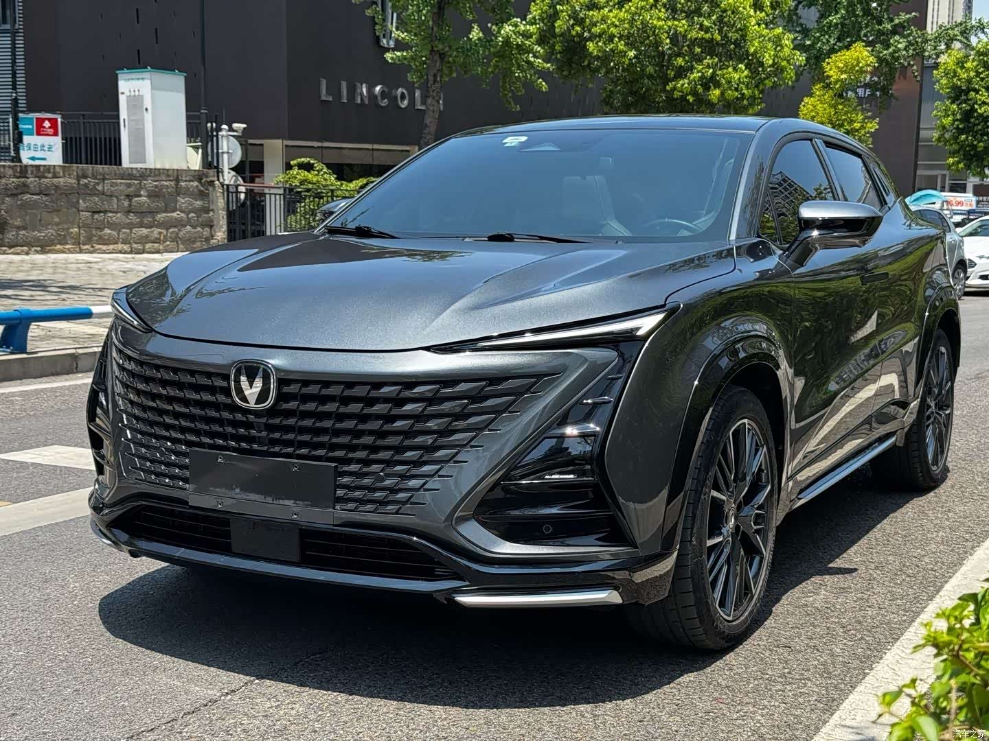Changan UNI-T, 2023 1