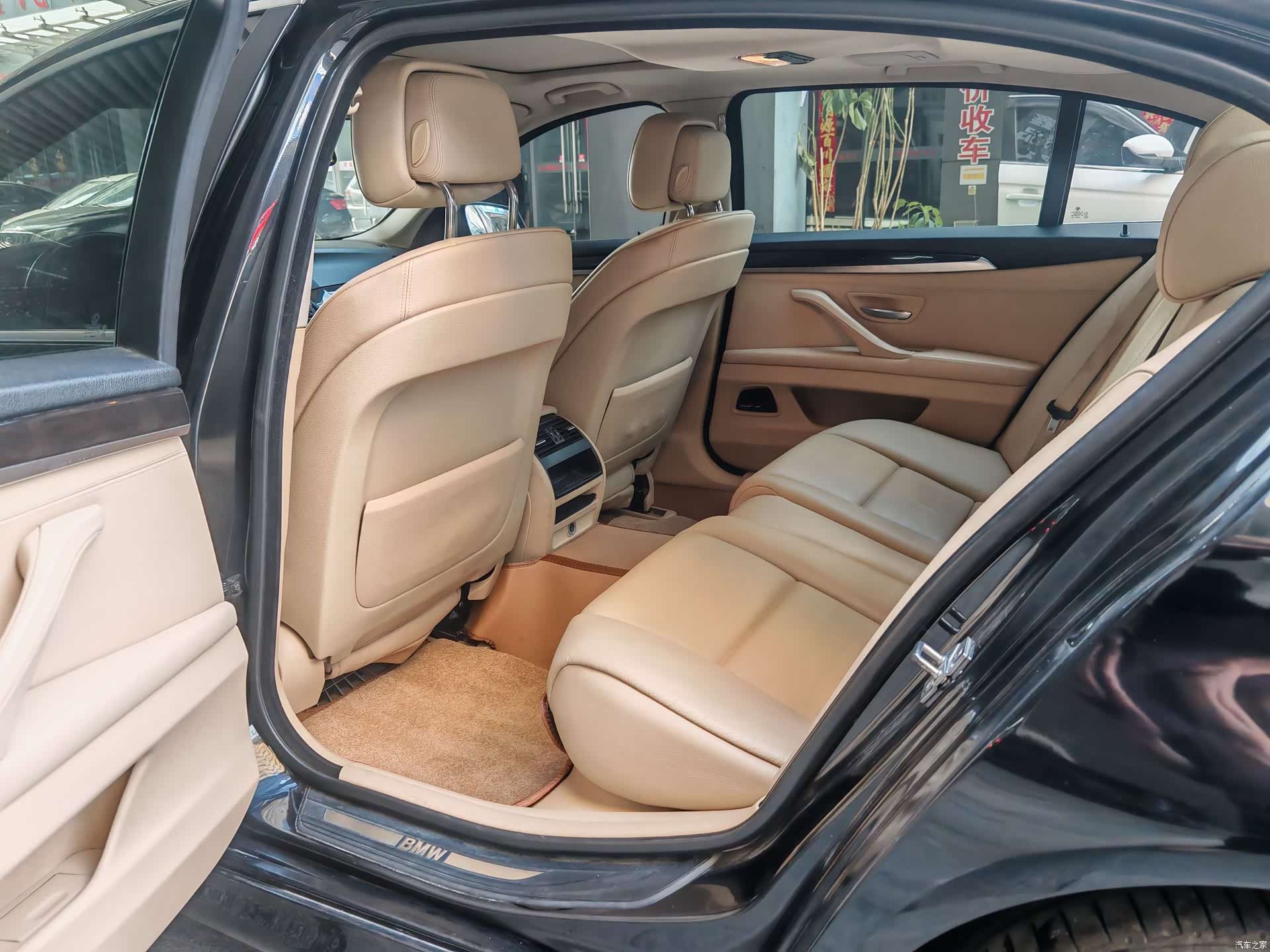 BMW 5 Series, 2013 9