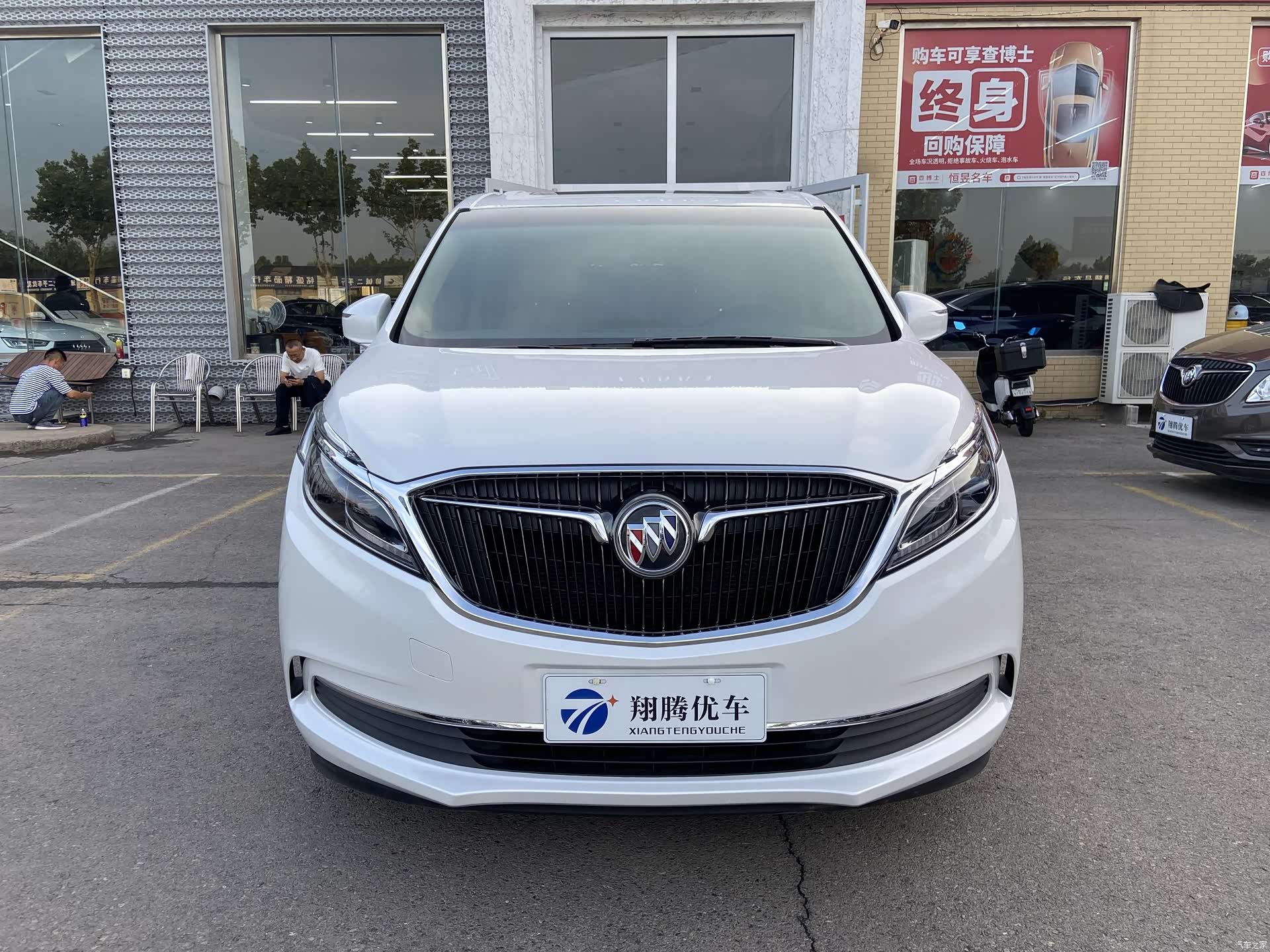Buick GL8, 2019 2