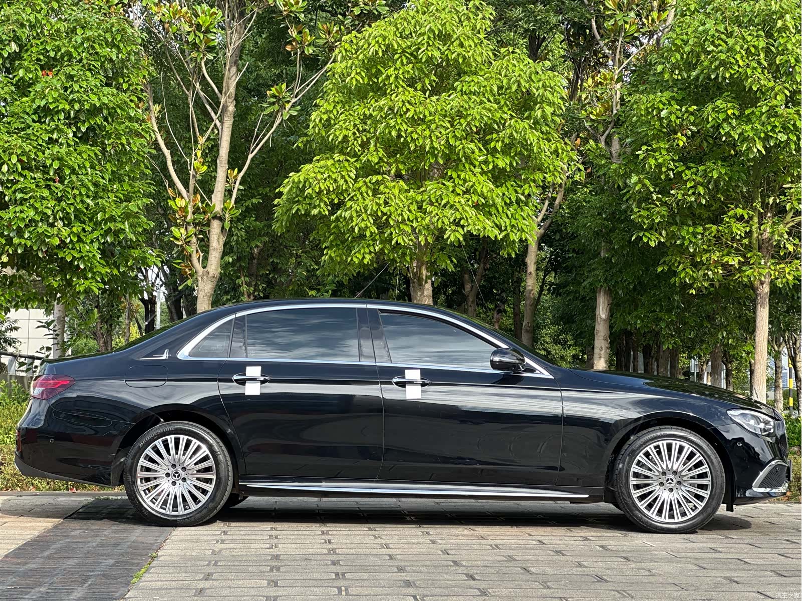 Mercedes-Benz E-Class, 2022 7