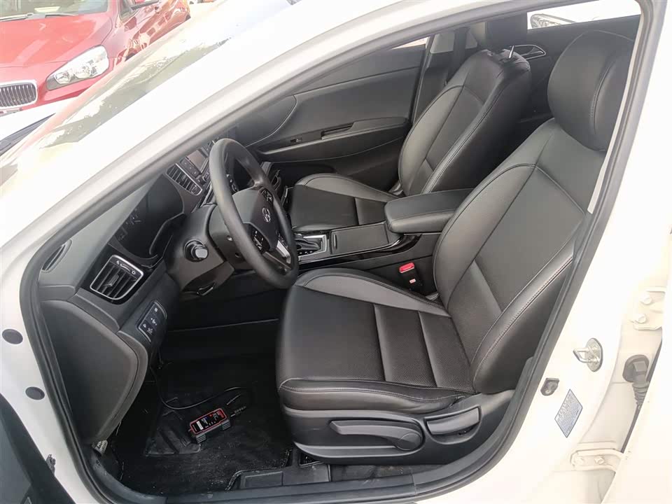 Hyundai Name picture