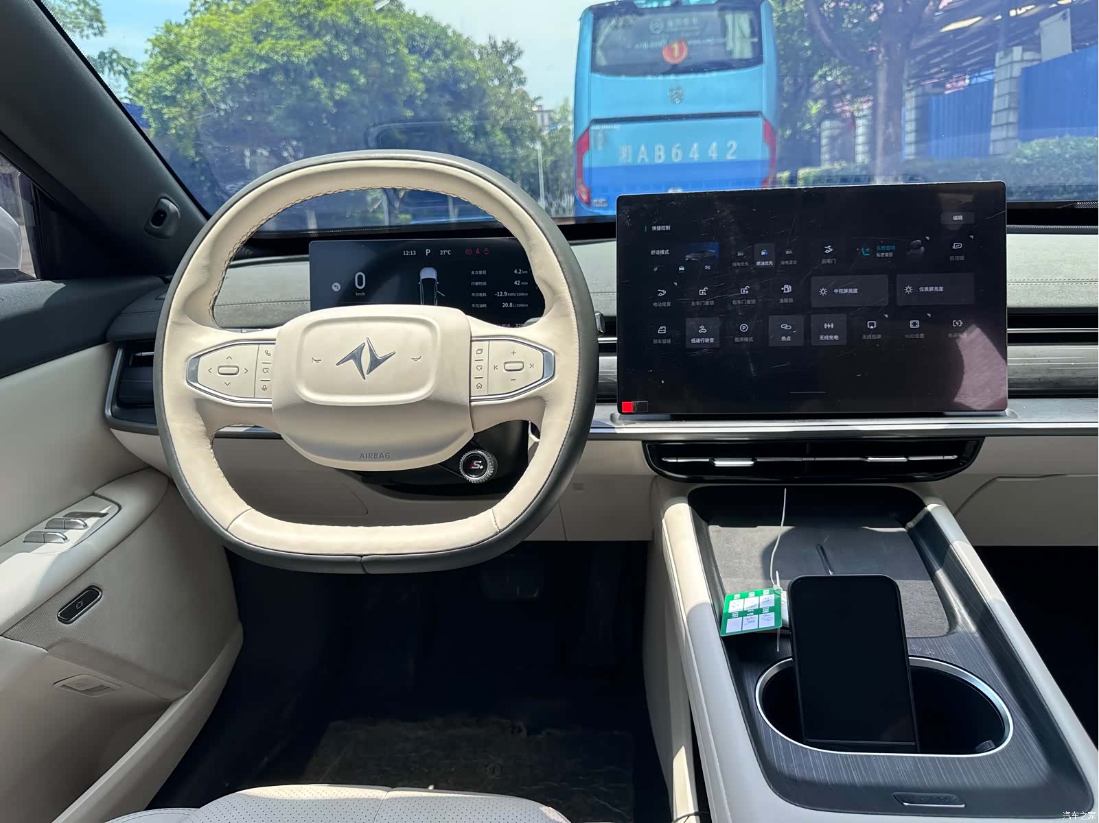 DongFeng eπ007, 2025 6