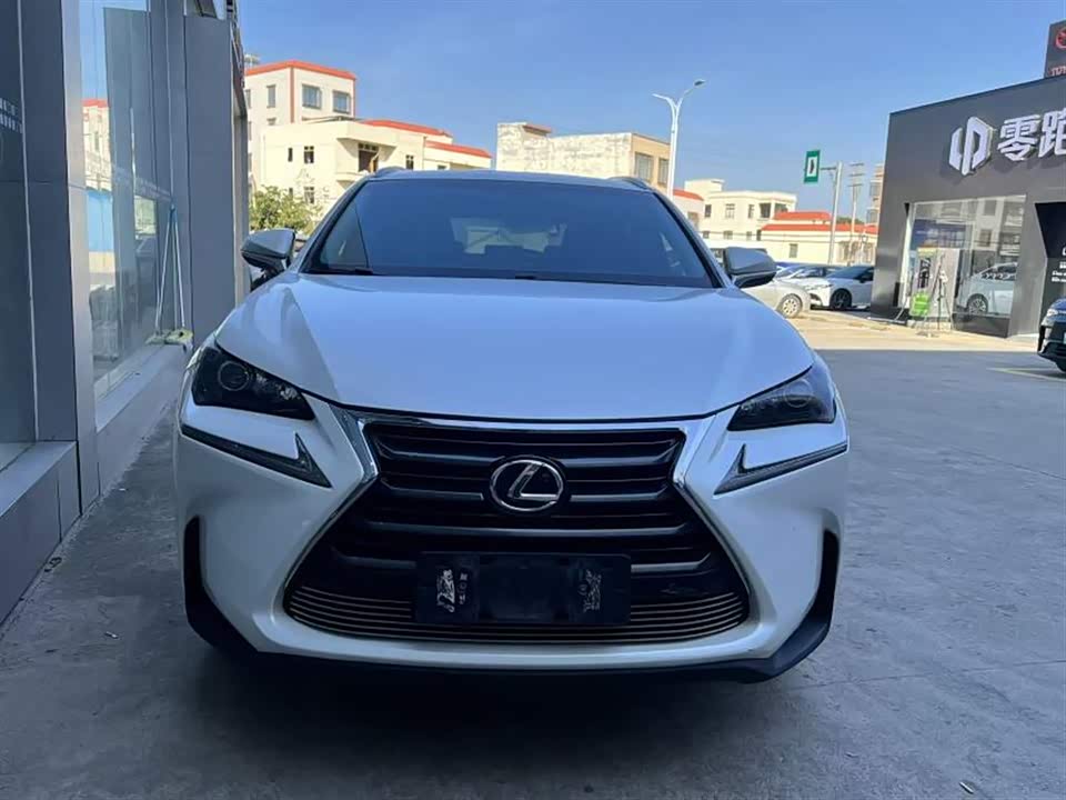 Lexus NX