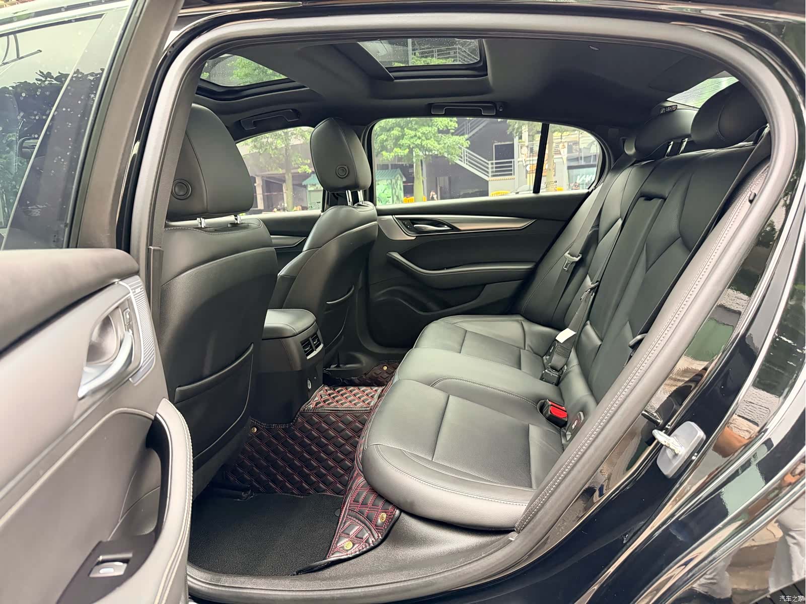 Cadillac CT5, 2023 10