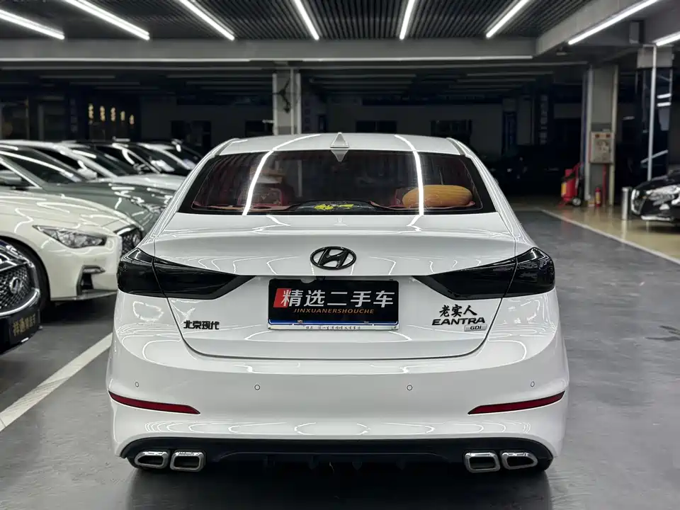 Hyundai Lead