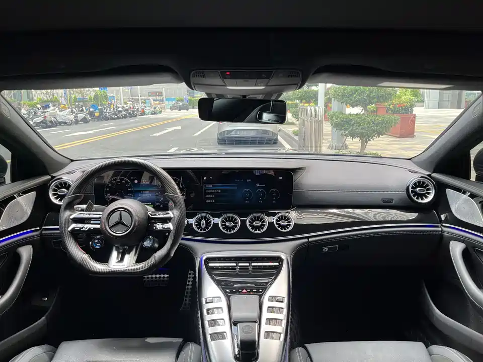 Mercedes-Benz AMG GT