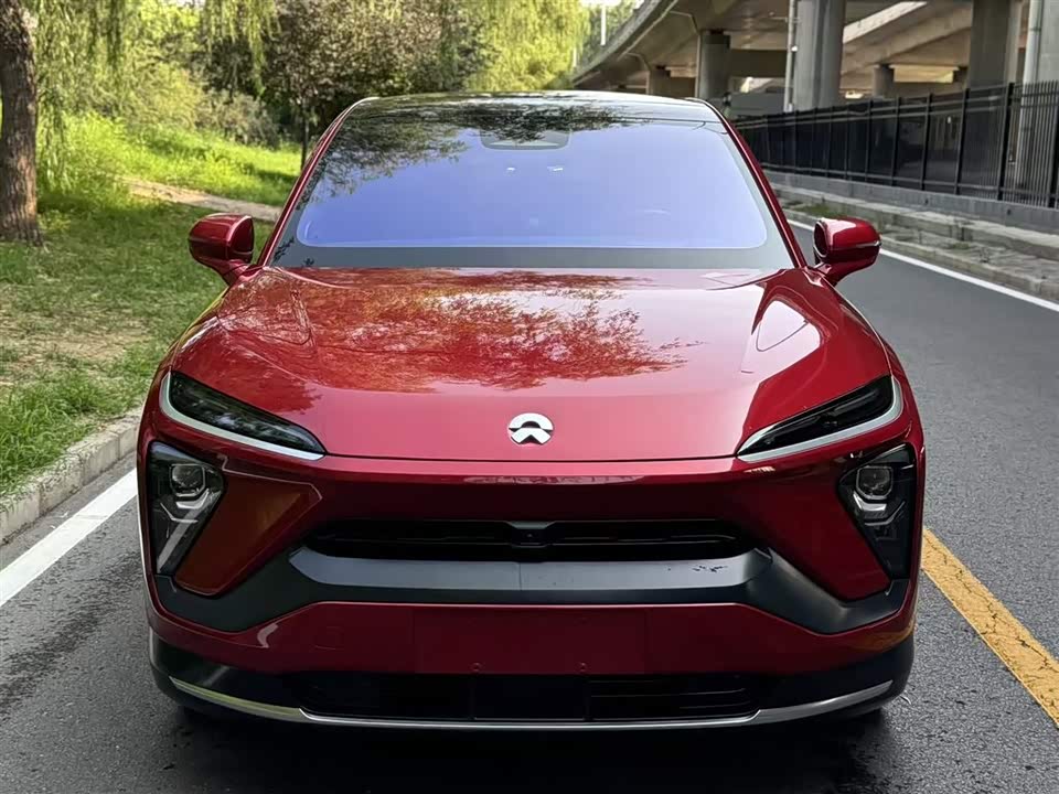 NIO EC6