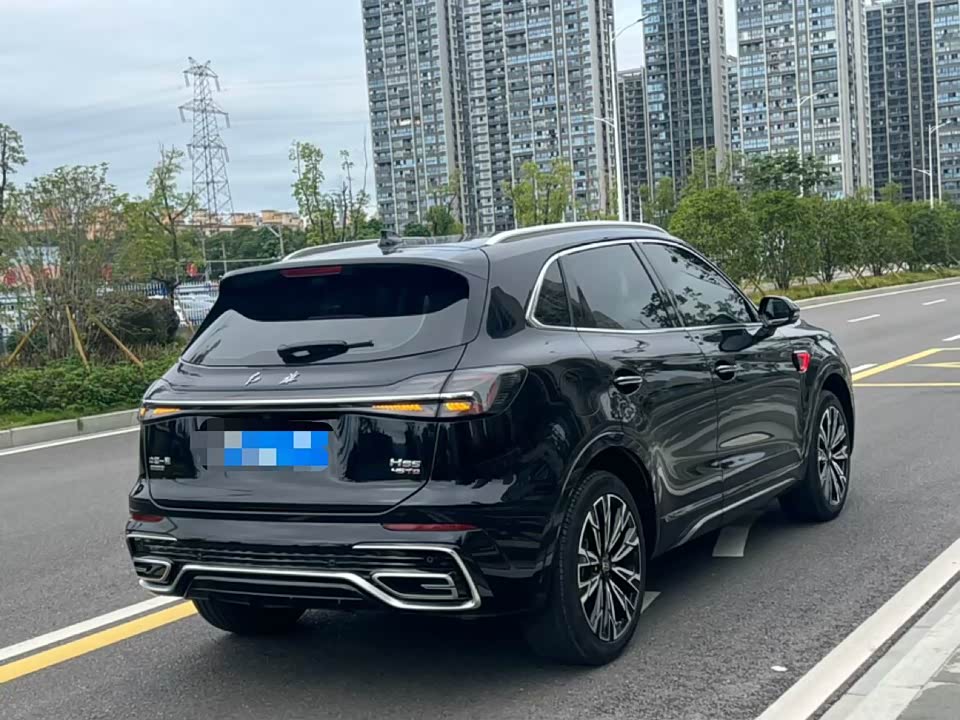 Hongqi HS5