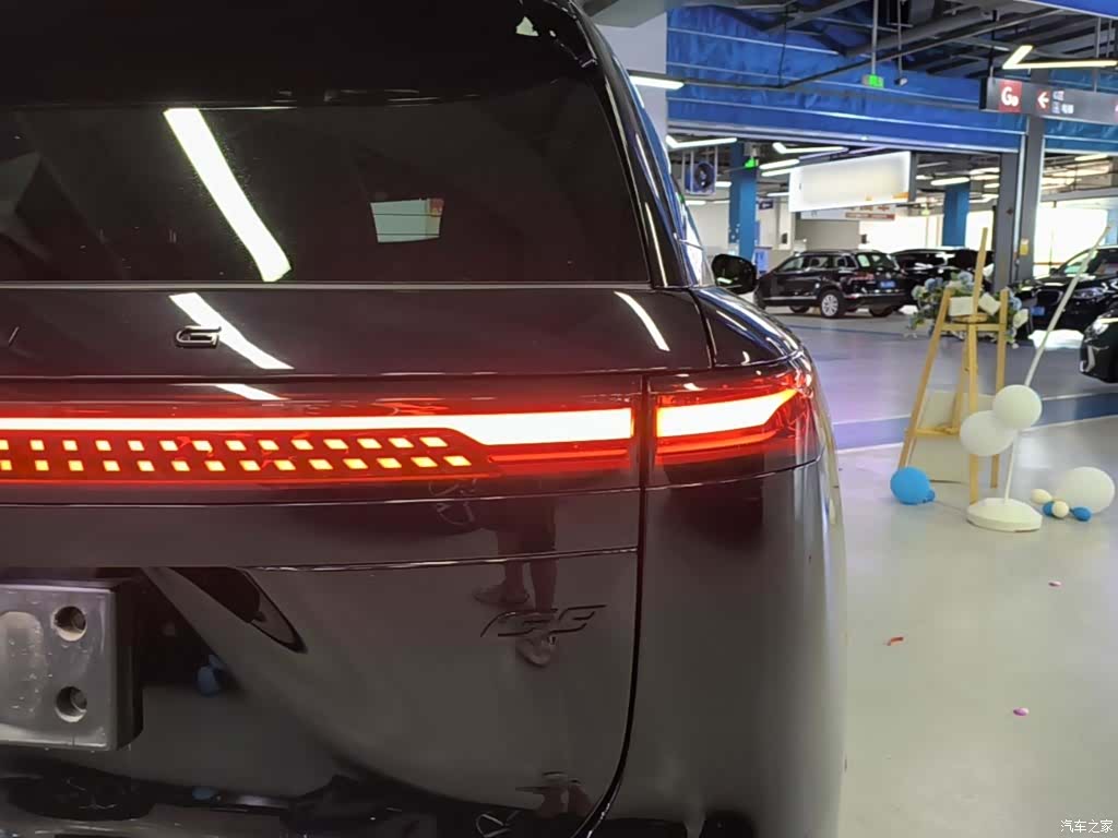 Xpeng G9, 2025 8