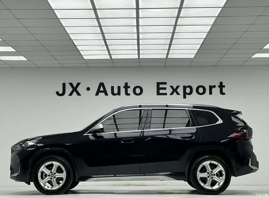 BMW X1, 2023 10
