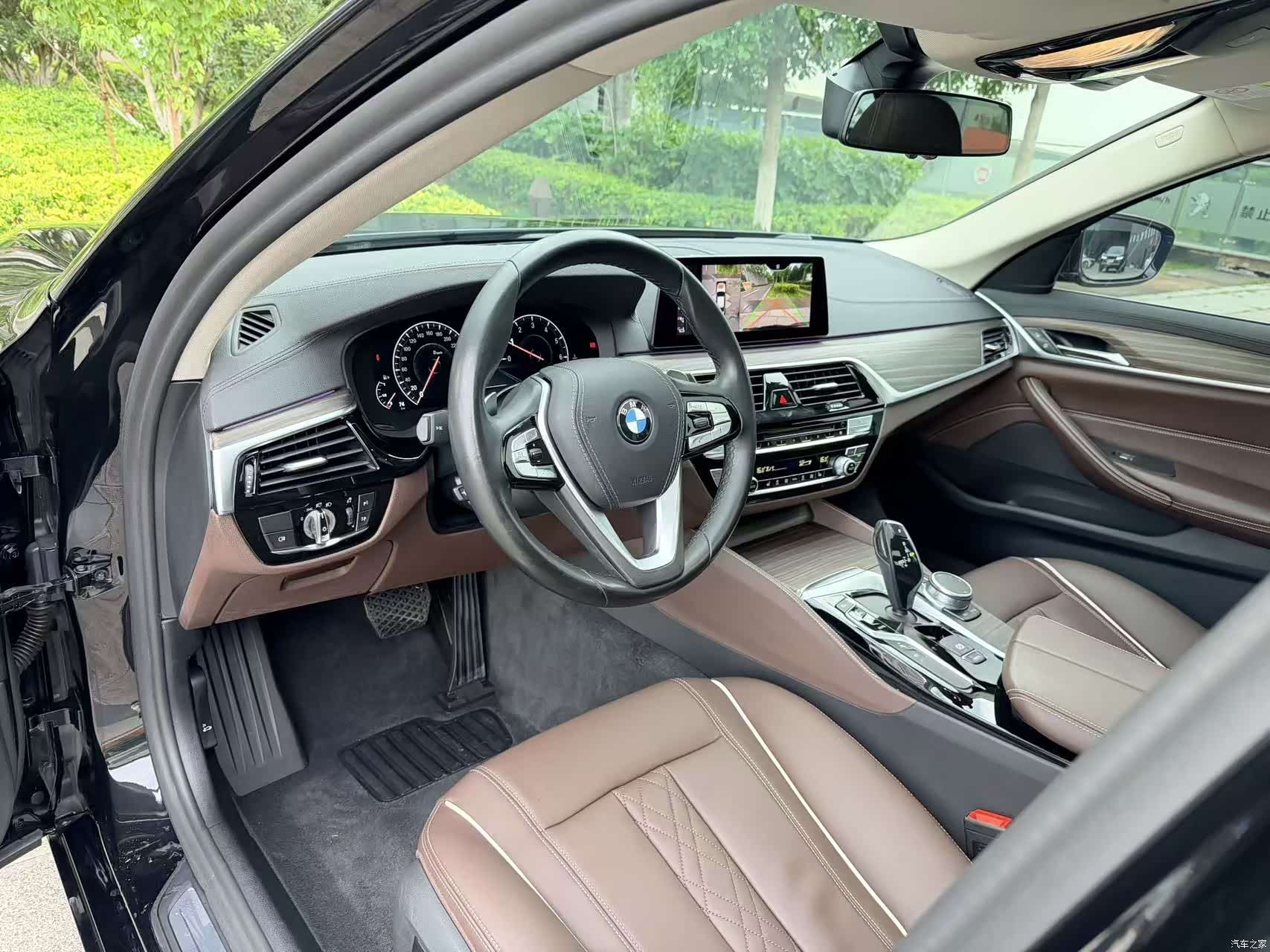 BMW 5 Series, 2019 12