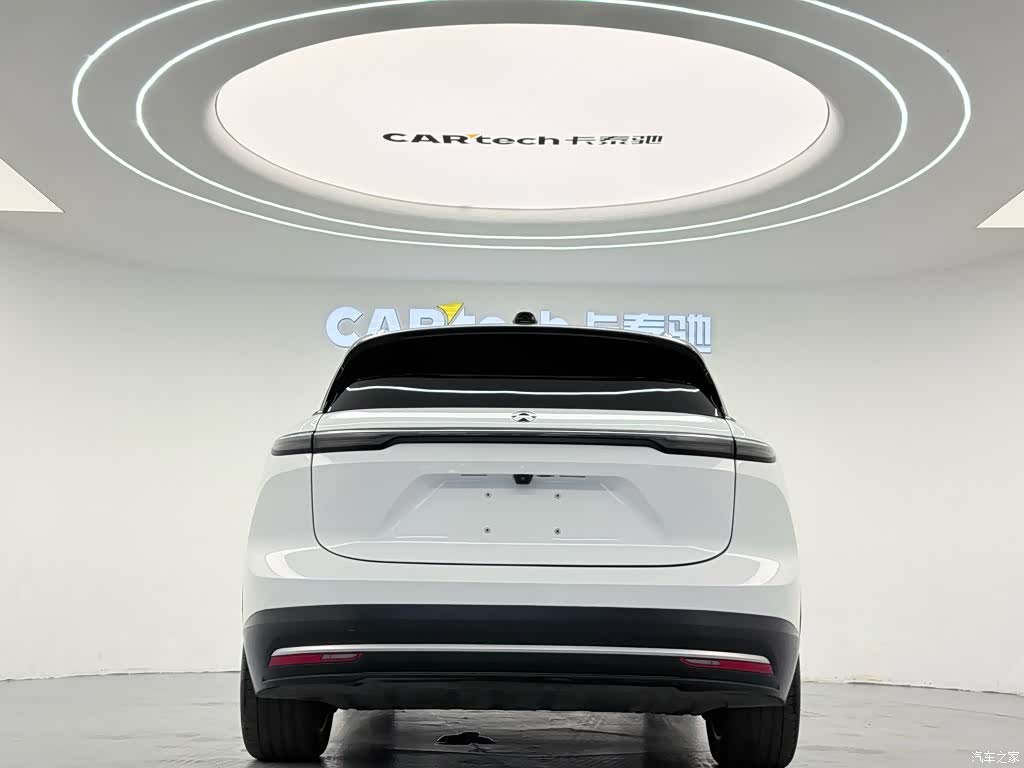 NIO ES6, 2024 4