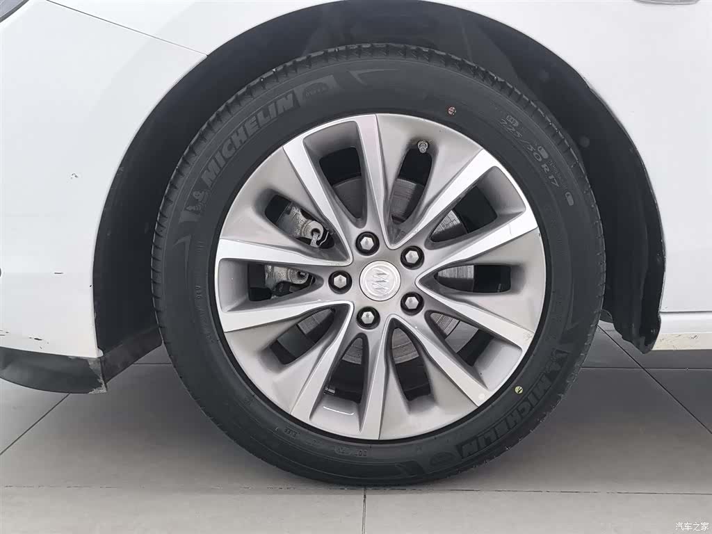 Buick GL6, 2023 17