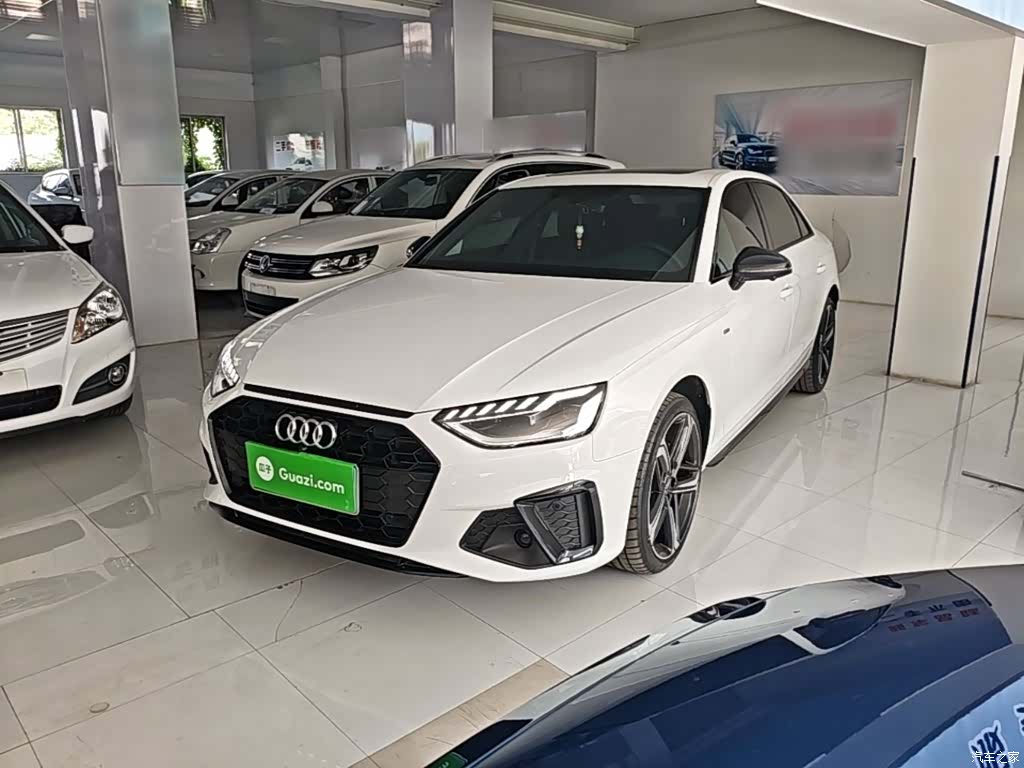Audi A4L, 2024 1