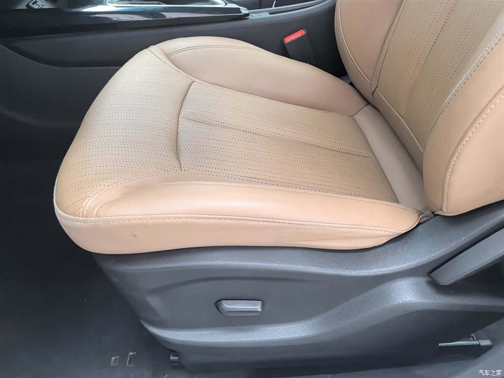 Buick GL6, 2023 20